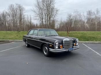  Salvage Mercedes-Benz 280-Class