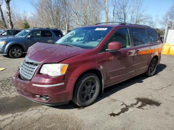  Salvage Chrysler Minivan