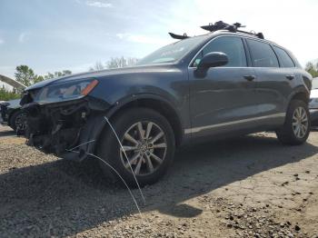  Salvage Volkswagen Touareg