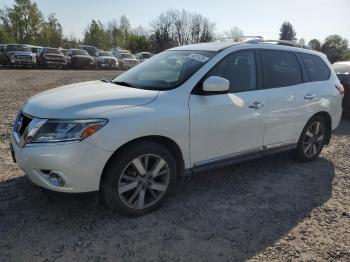  Salvage Nissan Pathfinder