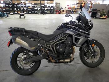  Salvage Triumph Motorcycle Tiger