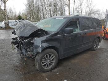  Salvage Dodge Caravan