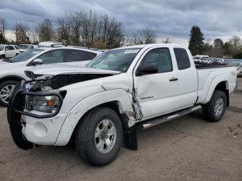  Salvage Toyota Tacoma