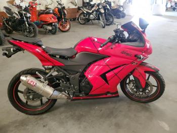  Salvage Kawasaki Ninja 250R