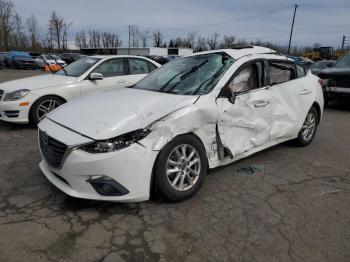  Salvage Mazda 3