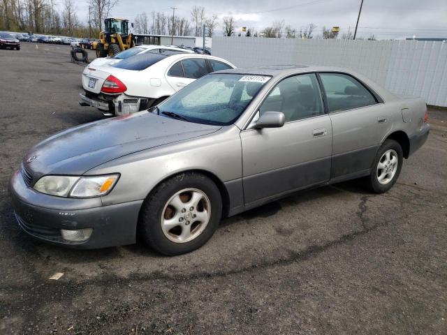  Salvage Lexus Es