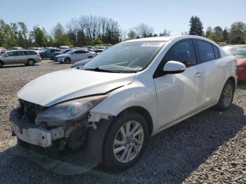  Salvage Mazda 3