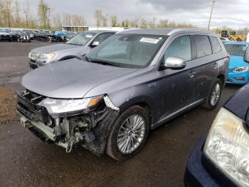  Salvage Mitsubishi Outlander