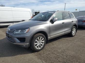  Salvage Volkswagen Touareg