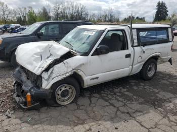  Salvage Chevrolet S-10