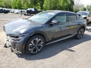  Salvage Kia EV6