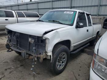  Salvage Chevrolet Gmt