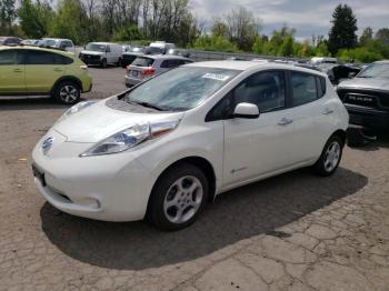  Salvage Nissan LEAF