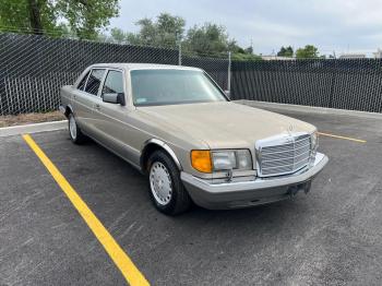  Salvage Mercedes-Benz 560-Class