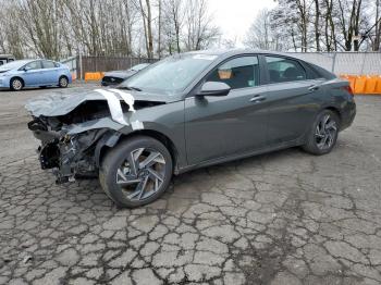 Salvage Hyundai ELANTRA