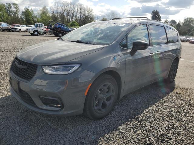  Salvage Chrysler Pacifica