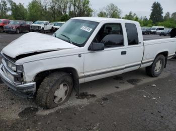  Salvage Chevrolet Gmt