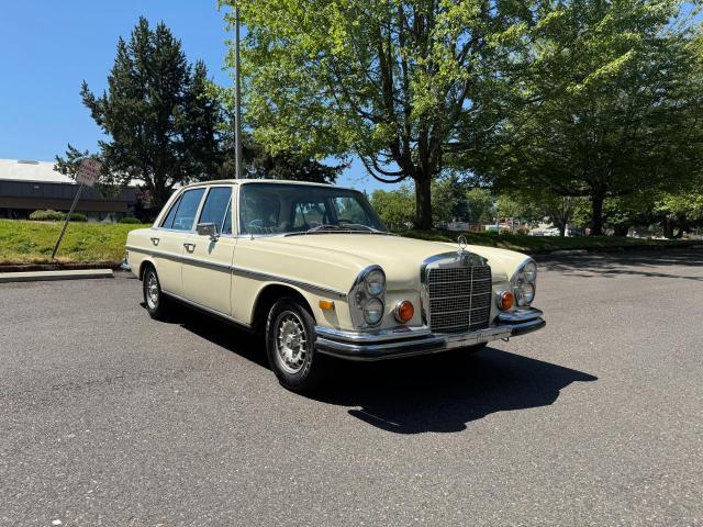  Salvage Mercedes-Benz 280-Class