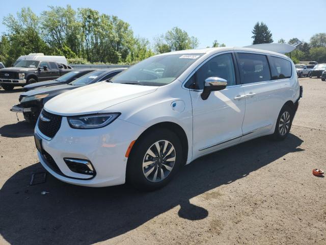  Salvage Chrysler Pacifica