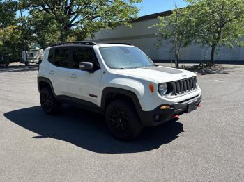  Salvage Jeep Renegade