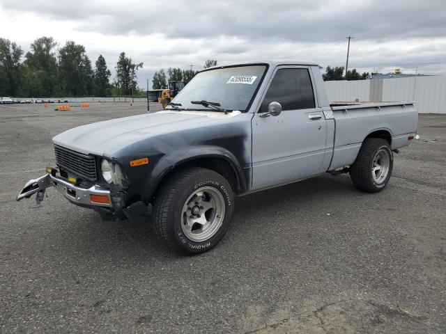  Salvage Toyota Pickup