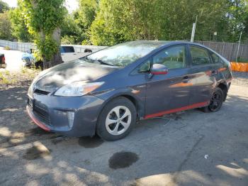  Salvage Toyota Prius