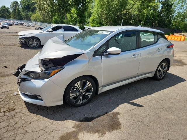  Salvage Nissan LEAF