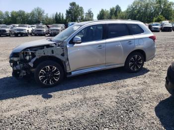  Salvage Mitsubishi Outlander