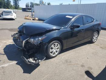  Salvage Mazda 3