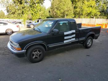  Salvage Chevrolet S-10