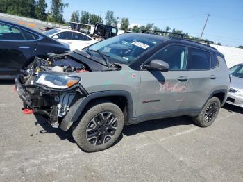  Salvage Jeep Compass