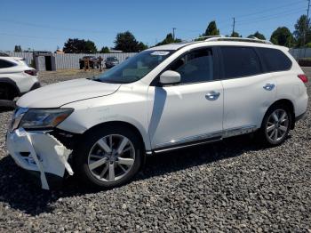  Salvage Nissan Pathfinder