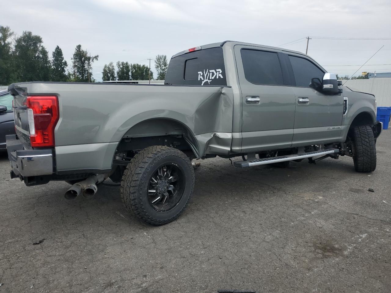 Ford F-250 Super Duty Image 13