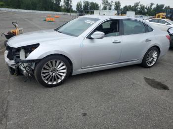  Salvage Hyundai Equus
