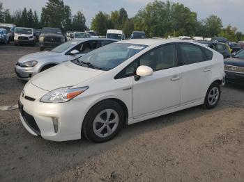  Salvage Toyota Prius