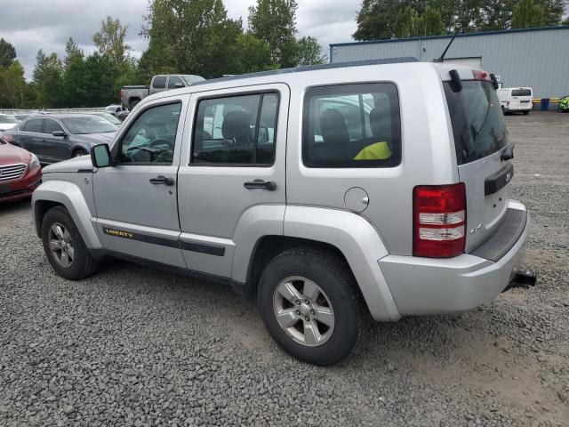 Jeep Liberty Sport Image 2