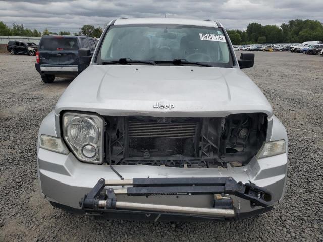 Jeep Liberty Sport Image 7