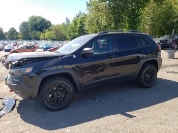  Salvage Jeep Cherokee