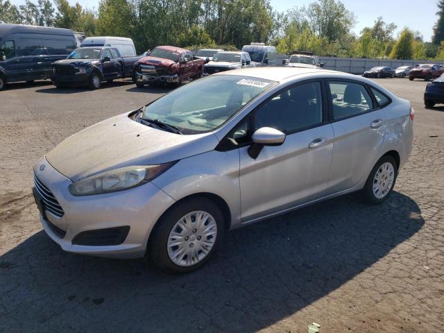  Salvage Ford Fiesta