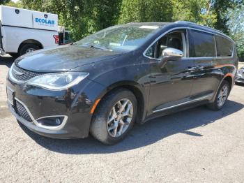  Salvage Chrysler Pacifica