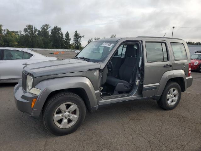  Salvage Jeep Liberty
