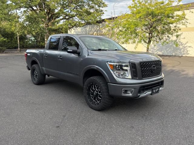  Salvage Nissan Titan