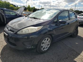  Salvage Ford Fiesta
