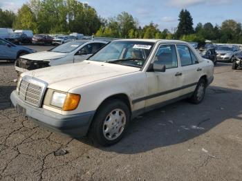  Salvage Mercedes-Benz 260-Class