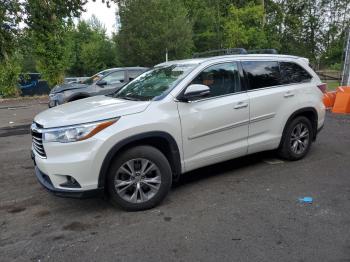  Salvage Toyota Highlander