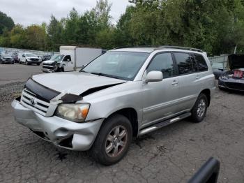  Salvage Toyota Highlander