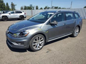  Salvage Volkswagen Golf