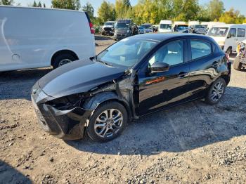 Salvage Toyota Yaris