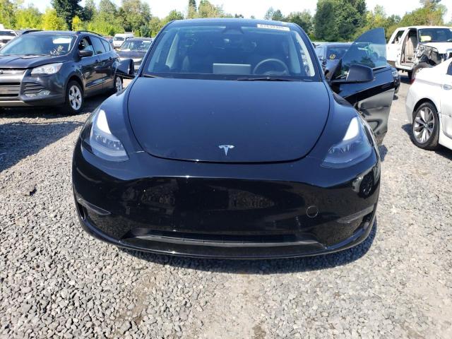 Tesla Model Y Image 10