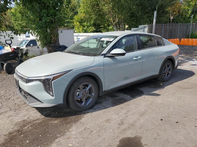 Salvage Kia K4 Lx